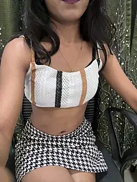 Baby pari1 online show from April 6, 2026, 6:53 pm
