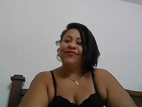 Snapshot of Veronica_missbigg chatting on May 20, 2026, 9:32 pm Veronica missbigg online show from May 20, 2026, 9:32 pm