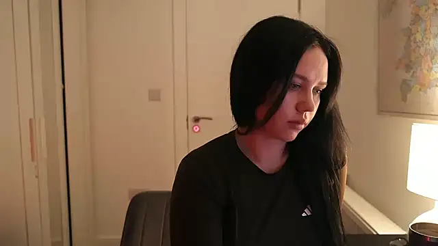 mira mmira online show from March 27, 2026, 8:19 pm