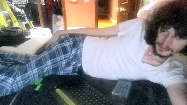 Teddy4420 online show from June 28, 2026, 9:26 am