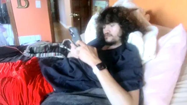 Teddy4420 online show from July 3, 2026, 4:24 pm