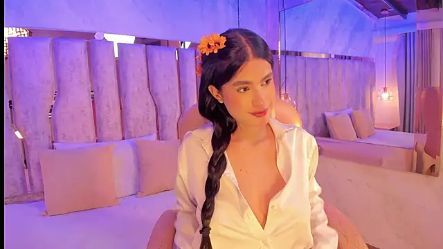 celestte sm online show from April 18, 2026, 7:18 pm