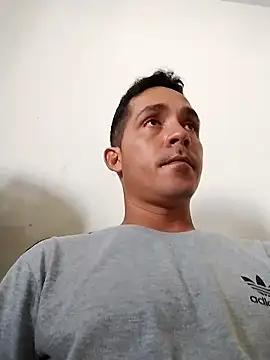 Snapshot of Gabriel_leon33 chatting on March 28, 2026, 9:03 pm Gabriel leon33 online show from March 28, 2026, 9:03 pm