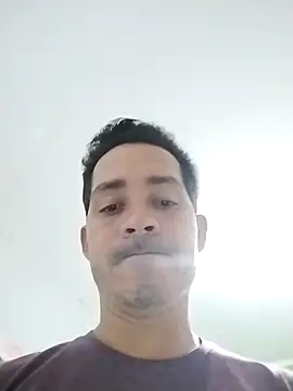 Snapshot of Gabriel_leon33 chatting on April 28, 2026, 10:48 pm Gabriel leon33 online show from April 28, 2026, 10:48 pm