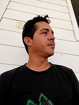 Snapshot of Gabriel_leon33 chatting on May 11, 2026, 7:00 pm Gabriel leon33 online show from May 11, 2026, 7:00 pm