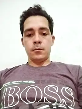 Snapshot of Gabriel_leon33 chatting on May 19, 2026, 2:51 am Gabriel leon33 online show from May 19, 2026, 2:51 am