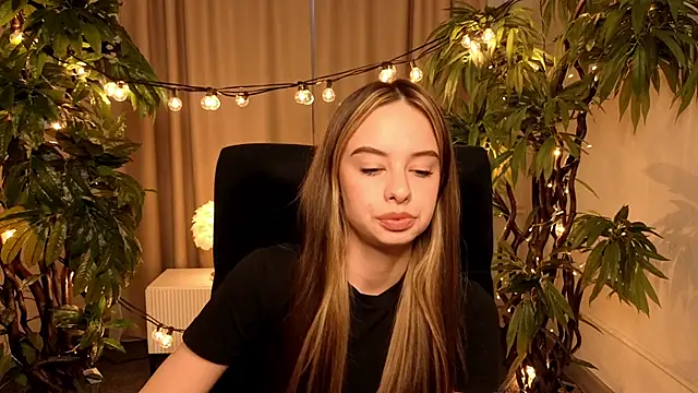 BeverlyRiley online show from March 28, 2026, 8:58 am