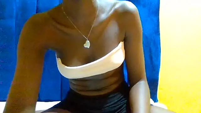 Busty Princess online show from July 20, 2026, 10:45 pm