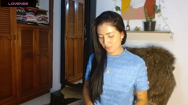 Snapshot of ivanna_dl chatting on May 23, 2026, 1:11 am ivanna dl online show from May 23, 2026, 1:11 am