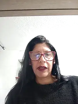 SamanthaRosse01  online show from April 4, 2026, 7:55 pm