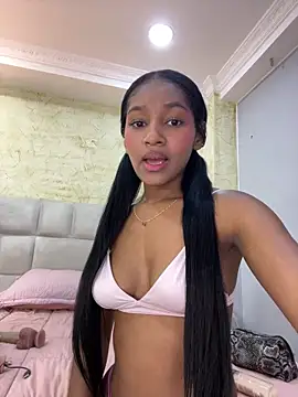 Angelicamayson online show from May 21, 2026, 11:17 am