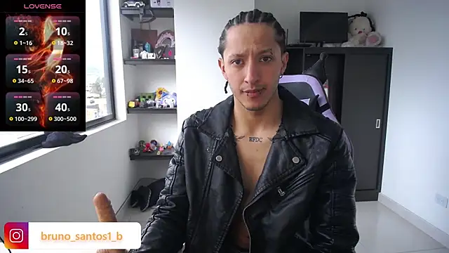 Bruno santos1 online show from May 19, 2026, 2:12 pm