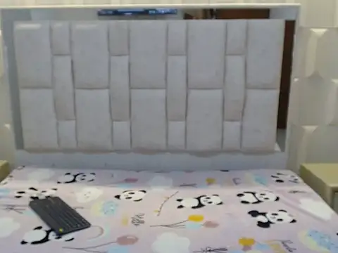 saraloaizacl202 online show from March 25, 2026, 8:37 pm