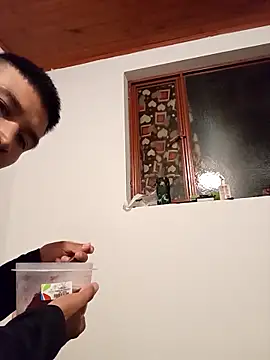 xjkedv online show from April 28, 2026, 1:04 am