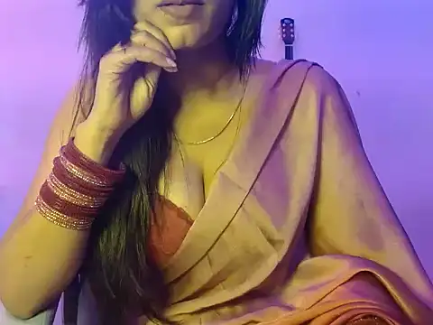 SexyNayraa online show from April 10, 2026, 1:05 pm
