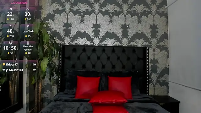 Snapshot of Pamela_di_angelo chatting on May 16, 2026, 12:51 am Pamela di angelo online show from May 16, 2026, 12:51 am