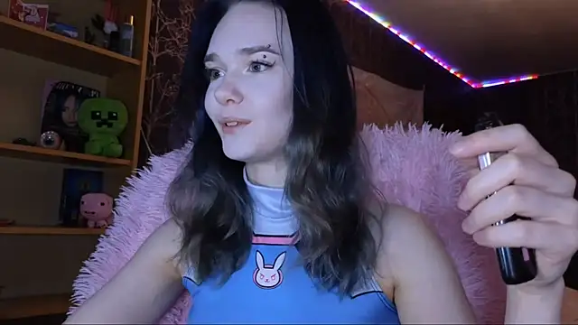 baby onface online show from July 25, 2026, 7:33 pm