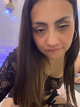 LASEXbellaX online show from April 24, 2026, 4:26 am