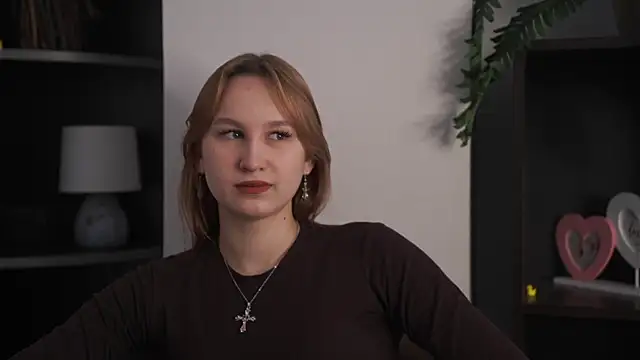 Snapshot of TerrellMidy chatting on March 26, 2026, 5:35 am TerrellMidy online show from March 26, 2026, 5:35 am