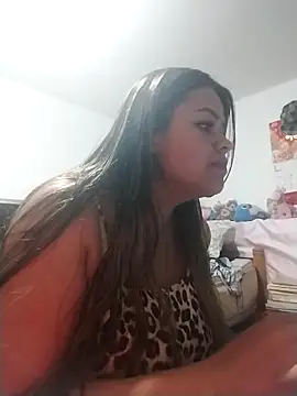 Snapshot of Miss_Pecados chatting on May 1, 2026, 7:40 pm Miss Pecados online show from May 1, 2026, 7:40 pm