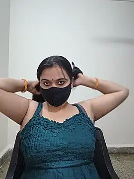 HeartlessGirl online show from July 11, 2026, 6:54 pm