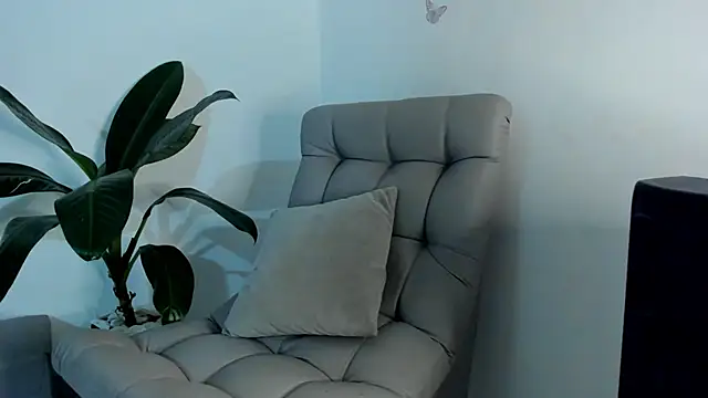 Snapshot of DakotaStills_ chatting on April 11, 2026, 10:41 am DakotaStills online show from April 11, 2026, 10:41 am