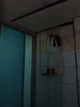 upssamuuu online show from March 31, 2026, 5:57 pm