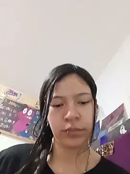 Snapshot of Ninffa_sweet21 chatting on May 27, 2026, 11:57 pm Ninffa sweet21 online show from May 27, 2026, 11:57 pm