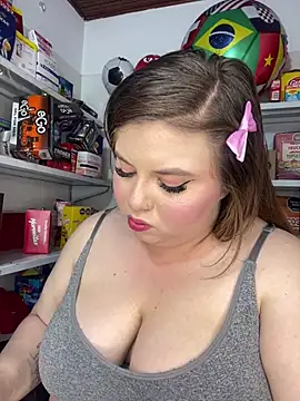 kitty  pinnk online show from July 22, 2026, 8:00 pm