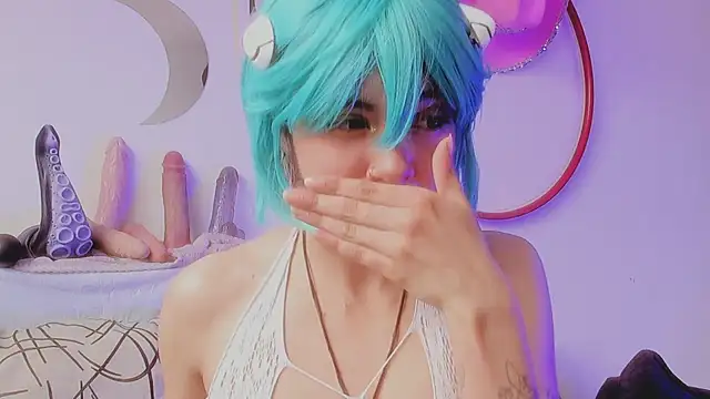 Snapshot of Nyxara- chatting on July 12, 2026, 6:10 pm Nyxara- online show from July 12, 2026, 6:10 pm