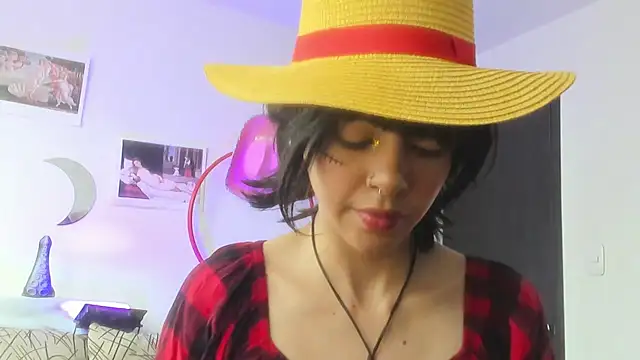 Snapshot of Nyxara- chatting on July 30, 2026, 8:52 pm Nyxara- online show from July 30, 2026, 8:52 pm