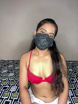 Riya leone online show from June 18, 2026, 7:18 pm