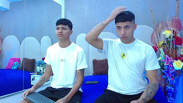 party duo playboy online show from May 24, 2026, 3:33 am