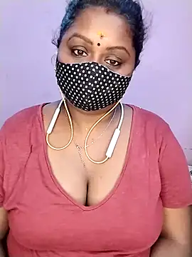 Snapshot of Tamil-Dhara chatting on May 3, 2026, 4:57 pm Tamil-Dhara online show from May 3, 2026, 4:57 pm