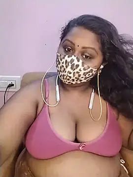 Snapshot of Tamil-Dhara chatting on June 7, 2026, 4:33 pm Tamil-Dhara online show from June 7, 2026, 4:33 pm