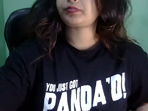 Snapshot of shivi_jaan chatting on May 3, 2026, 4:29 am shivi jaan online show from May 3, 2026, 4:29 am