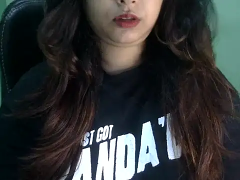 Snapshot of shivi_jaan chatting on May 14, 2026, 2:07 am shivi jaan online show from May 14, 2026, 2:07 am