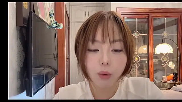 Snapshot of thelittlexx chatting on May 26, 2026, 7:59 am thelittlexx online show from May 26, 2026, 7:59 am