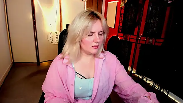 KathyBriggs online show from July 1, 2026, 5:20 am