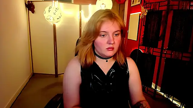 KathyBriggs online show from July 7, 2026, 5:21 am