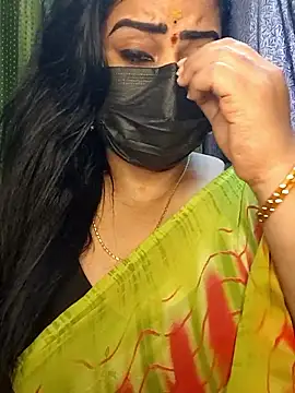 Snapshot of Anushka_flower chatting on April 22, 2026, 8:39 am Anushka flower online show from April 22, 2026, 8:39 am