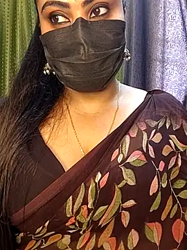 Snapshot of Anushka_flower chatting on May 5, 2026, 7:38 am Anushka flower online show from May 5, 2026, 7:38 am