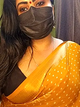 Snapshot of Anushka_flower chatting on May 24, 2026, 6:35 pm Anushka flower online show from May 24, 2026, 6:35 pm