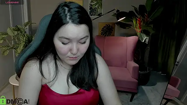 CamilaMartiez online show from July 24, 2026, 12:47 pm