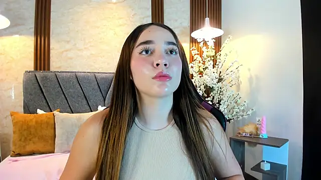 Anissa m  online show from March 29, 2026, 6:41 pm