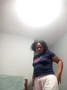 sexybronwgirl online show from March 26, 2026, 8:20 am