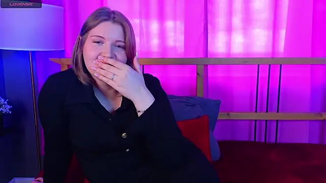 Snapshot of PettyRogers chatting on April 10, 2026, 10:42 am PettyRogers online show from April 10, 2026, 10:42 am