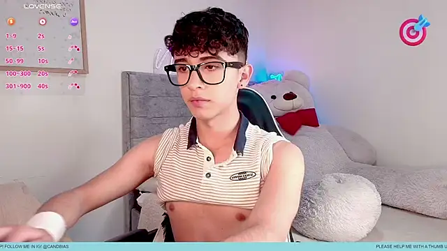 Snapshot of niico_prince chatting on June 17, 2026, 9:05 pm niico prince online show from June 17, 2026, 9:05 pm