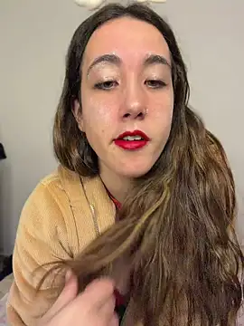 Snapshot of AlissonDavenport chatting on May 12, 2026, 1:36 am AlissonDavenport online show from May 12, 2026, 1:36 am