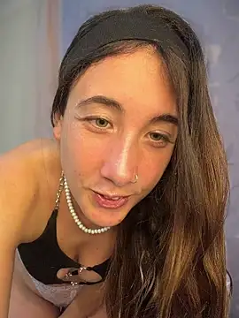 Snapshot of AlissonDavenport chatting on June 15, 2026, 10:23 pm AlissonDavenport online show from June 15, 2026, 10:23 pm